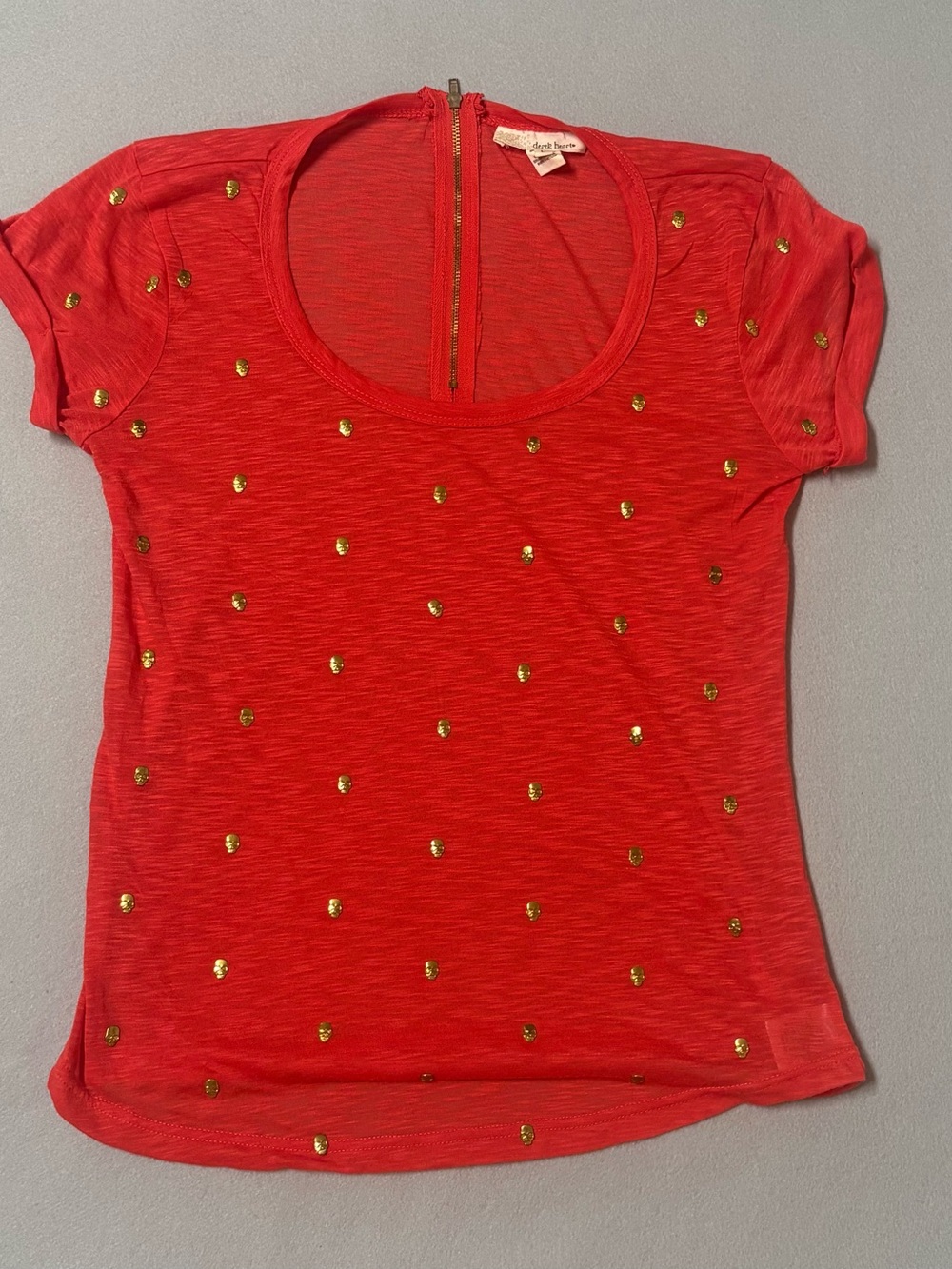 Derek Heart Gold Skull Studded Top Large Coral Red Scoop Neck Exposed Zipper